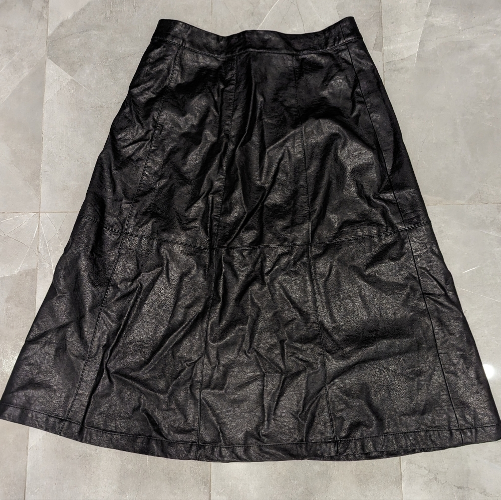 NWOT Vegan Leather A-Line Skirt with Snap Closure - Picture 8 of 9